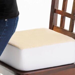 Luxurious Cream Easy Rise Cushion Seat Cushion